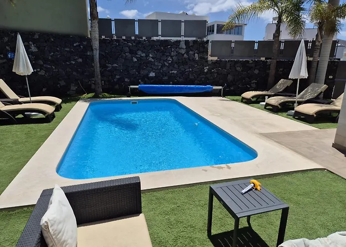 Luxe Detached Julia Tenerife فيلة أذيخي
